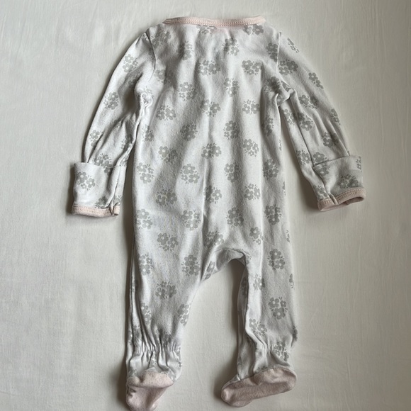 Bundle of 3 Cloud Island/ Carter’s Cotton Sleepers Size Newborn - Picture 14 of 14